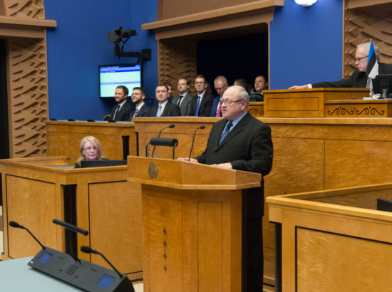 Riigikogu täiskogu istung, uue valitsuse liikmed ja Riigikogu liikmed andsid ametivande